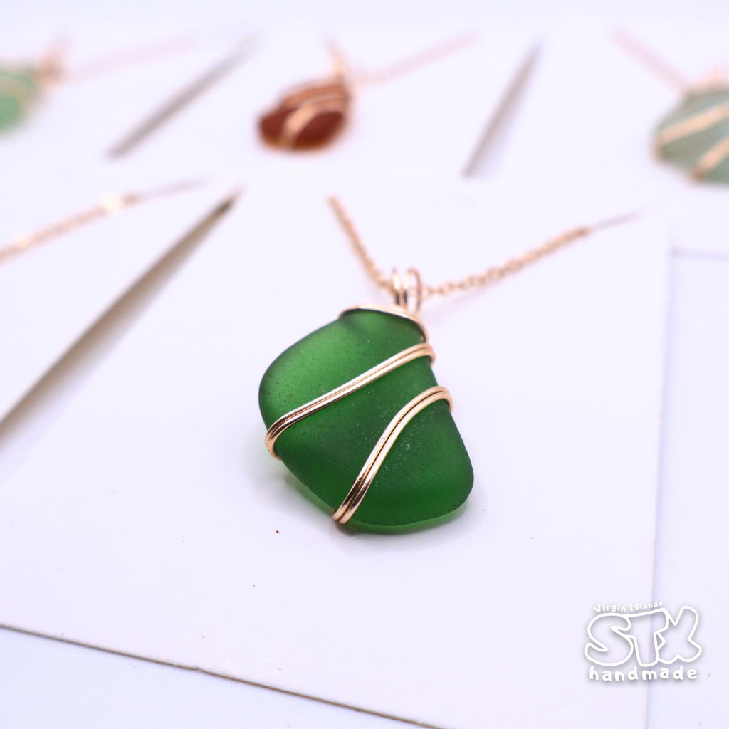 Genuine Sea Glass Necklace – Minimal Coastal Jewelry – Handmade Ocean-Worn Pendant Gift